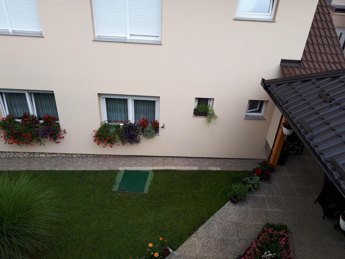 Iris Room & Apartment Slunj Exteriér fotografie